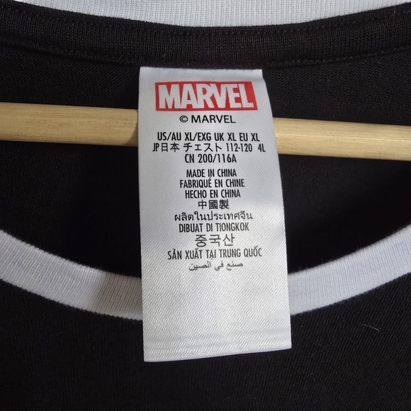 NWT Marvel Logo Ringer Fashion Black Red T-Shirt for Adults XL - Picture 5 of 8